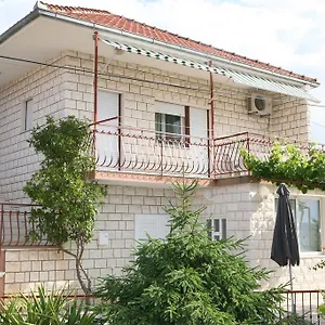  Apartman Nives